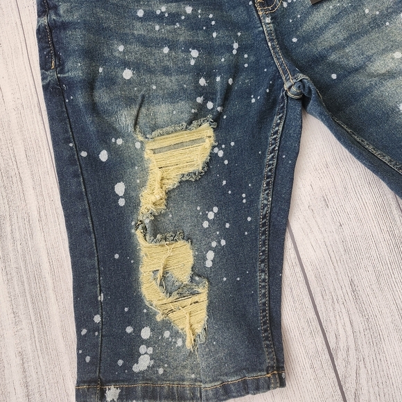 Men's Distressed Blue Denim Shorts With Paint Splatter - Skinny Fit - Picture 3 of 12